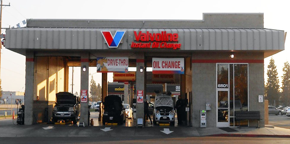 Oil Change Bakersfield 3