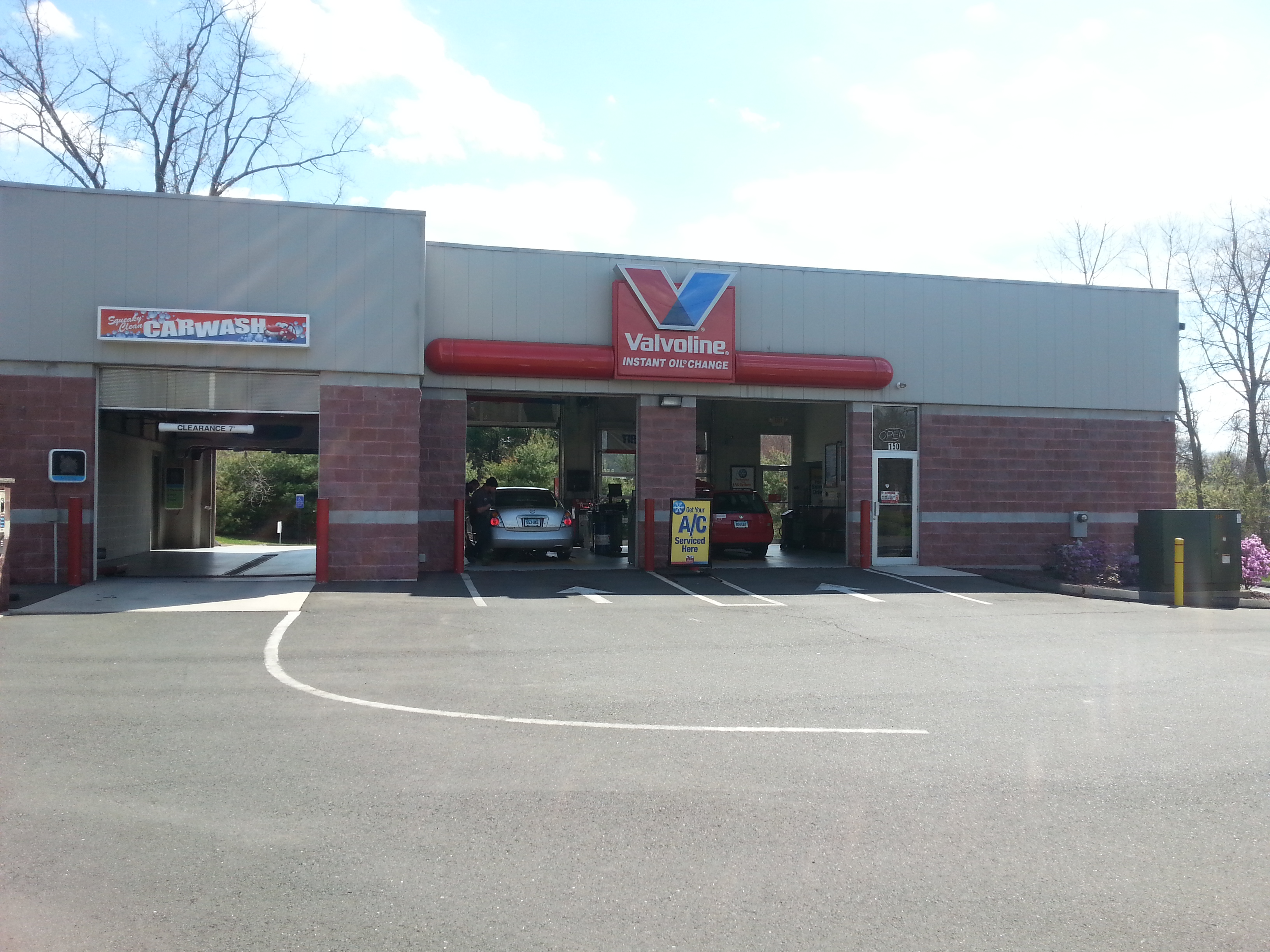 Oil Change PLAINVILLE