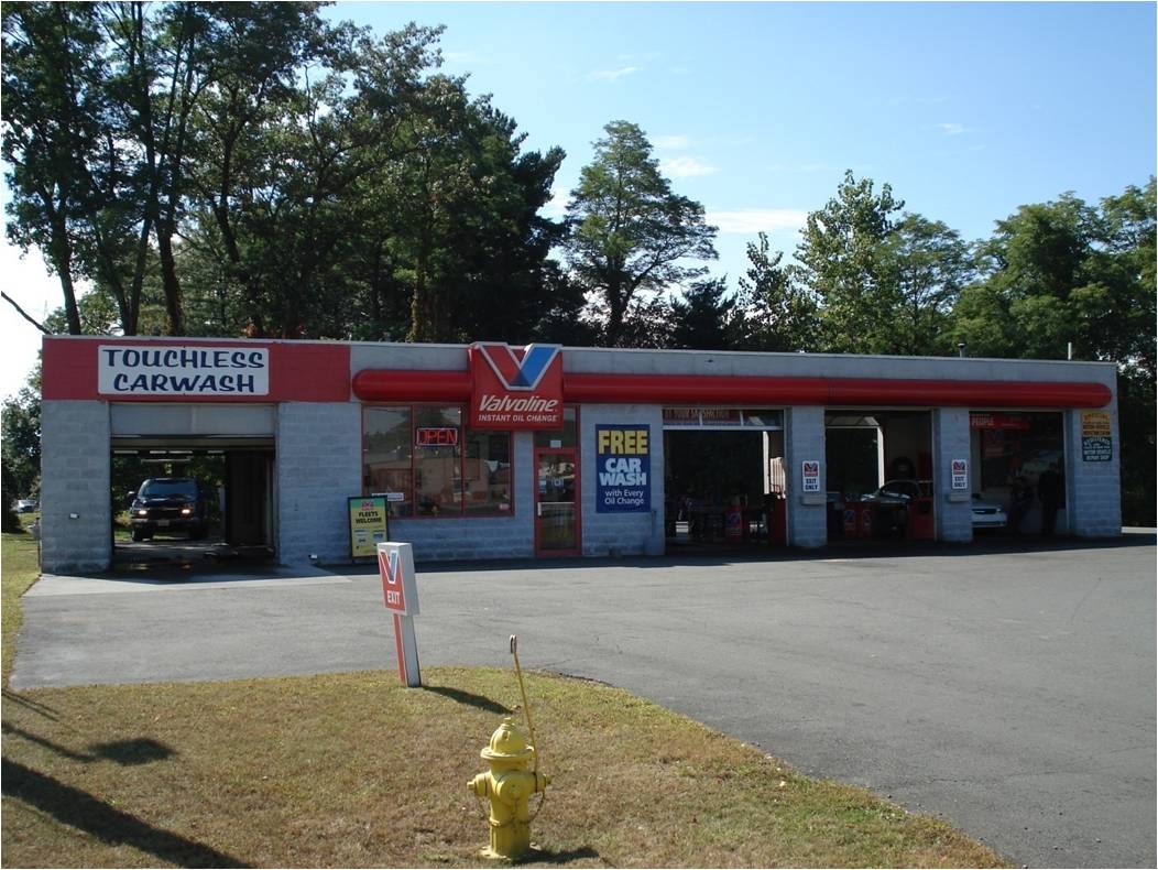 Oil Change CLIFTON PARK 1682