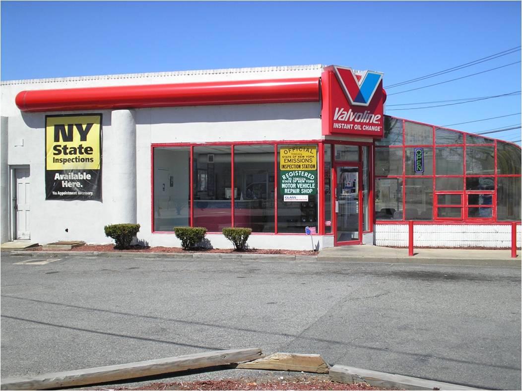 Oil Change WESTBURY