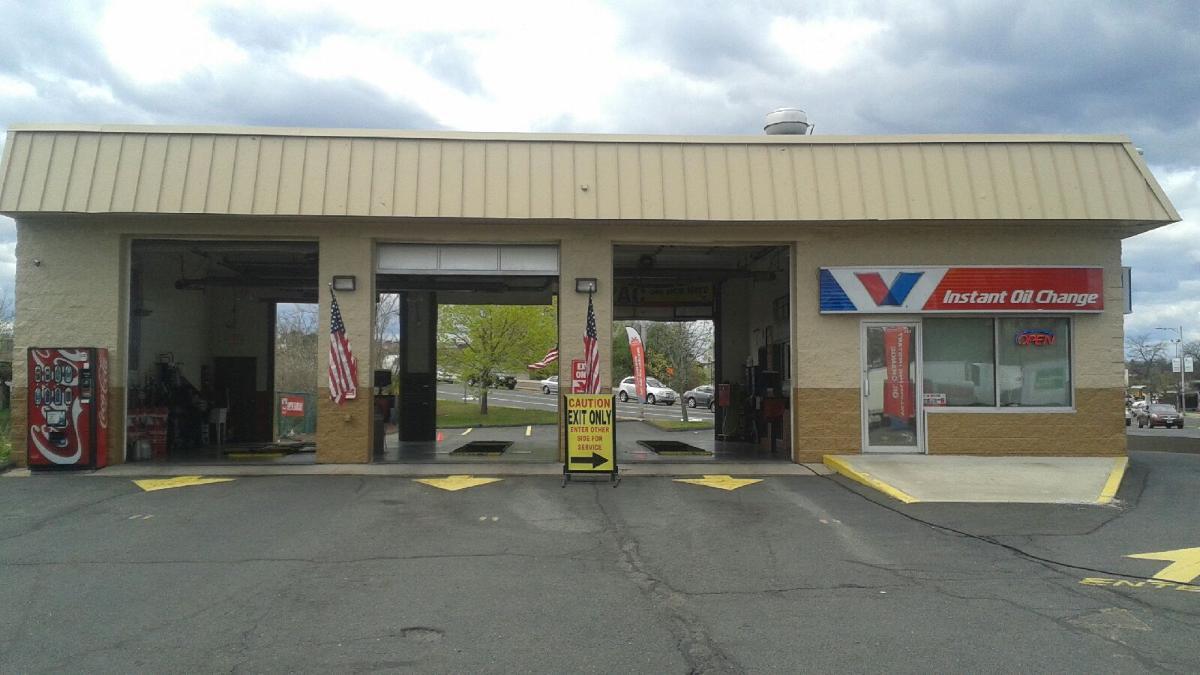 Oil Change NEW BRITAIN