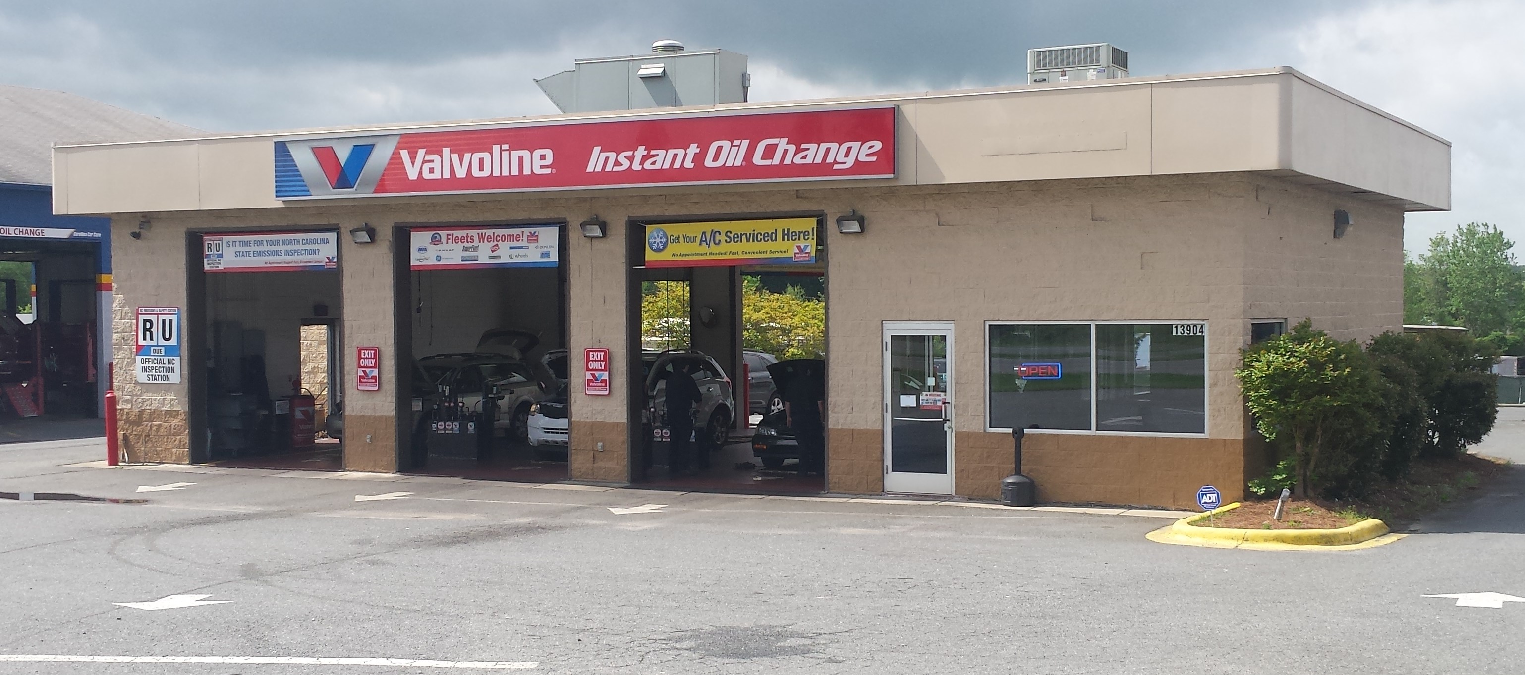 Indian Trail Oil Change Services Valvoline Instant Oil Change